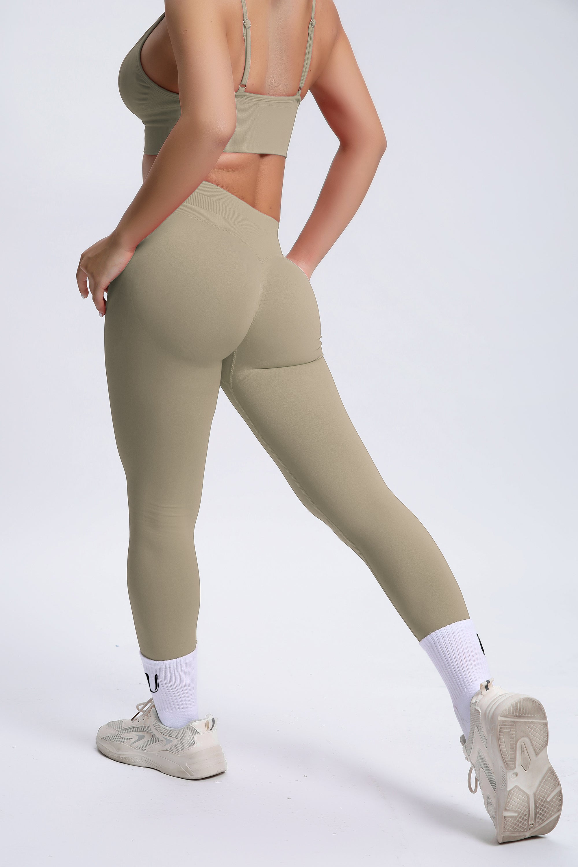 Joy | Sculpt-Leggings mit Scrunch – Beige