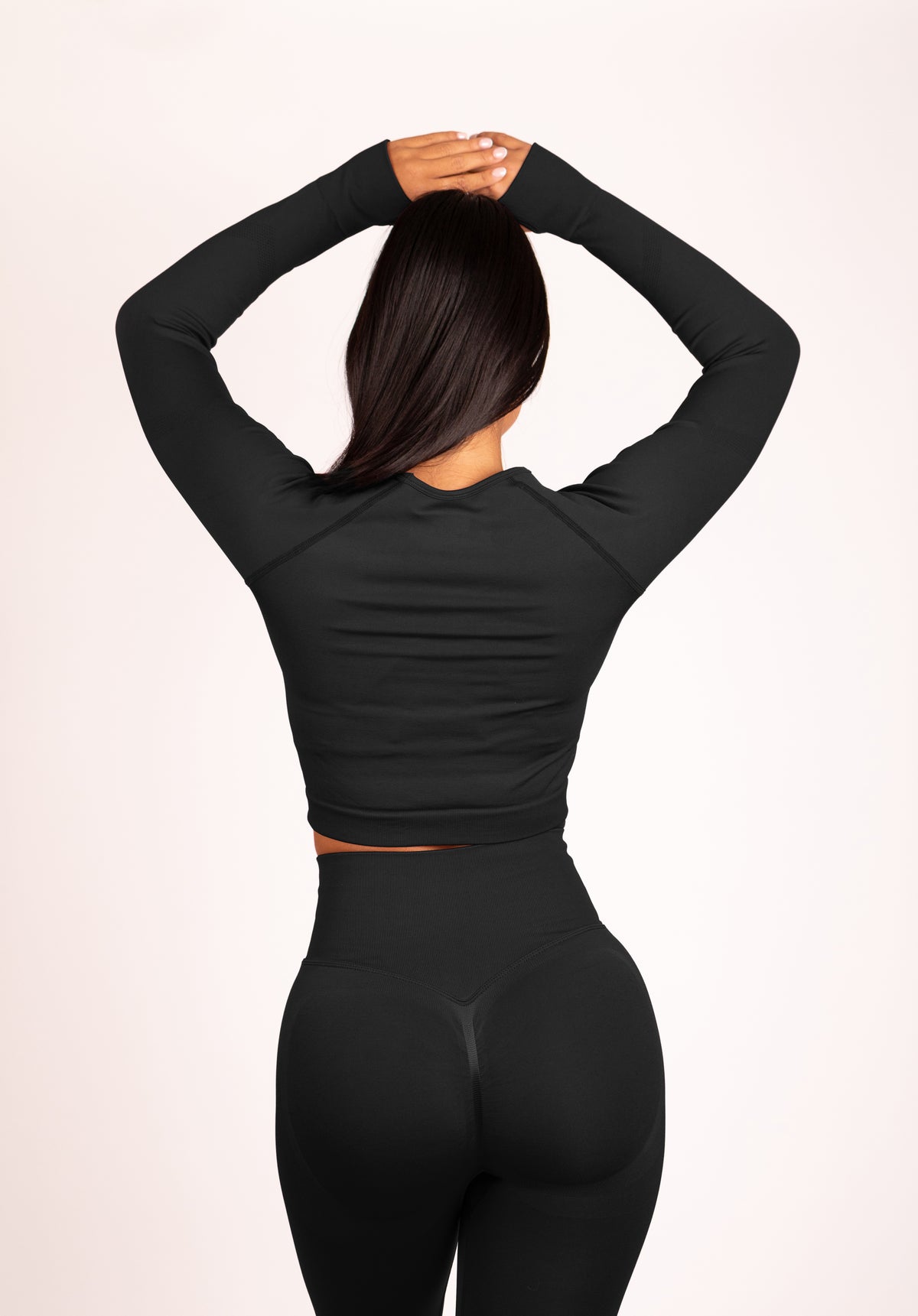 Leonie Lange Mouwen Top Shirt Zwart - Dames activewear detail