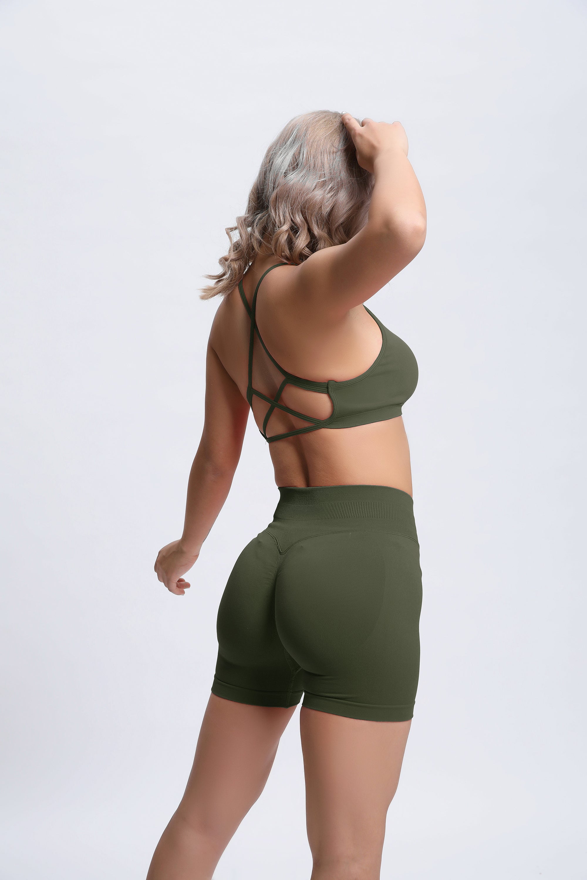 Joy | Sculpt-Shorts mit Scrunch – Grün