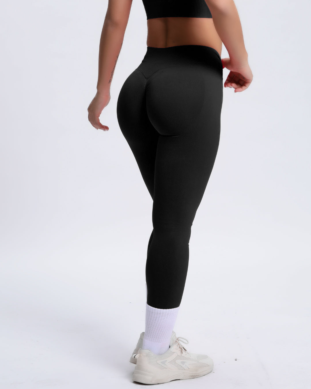 Joy | Sculpt-Leggings mit Scrunch – Schwarz