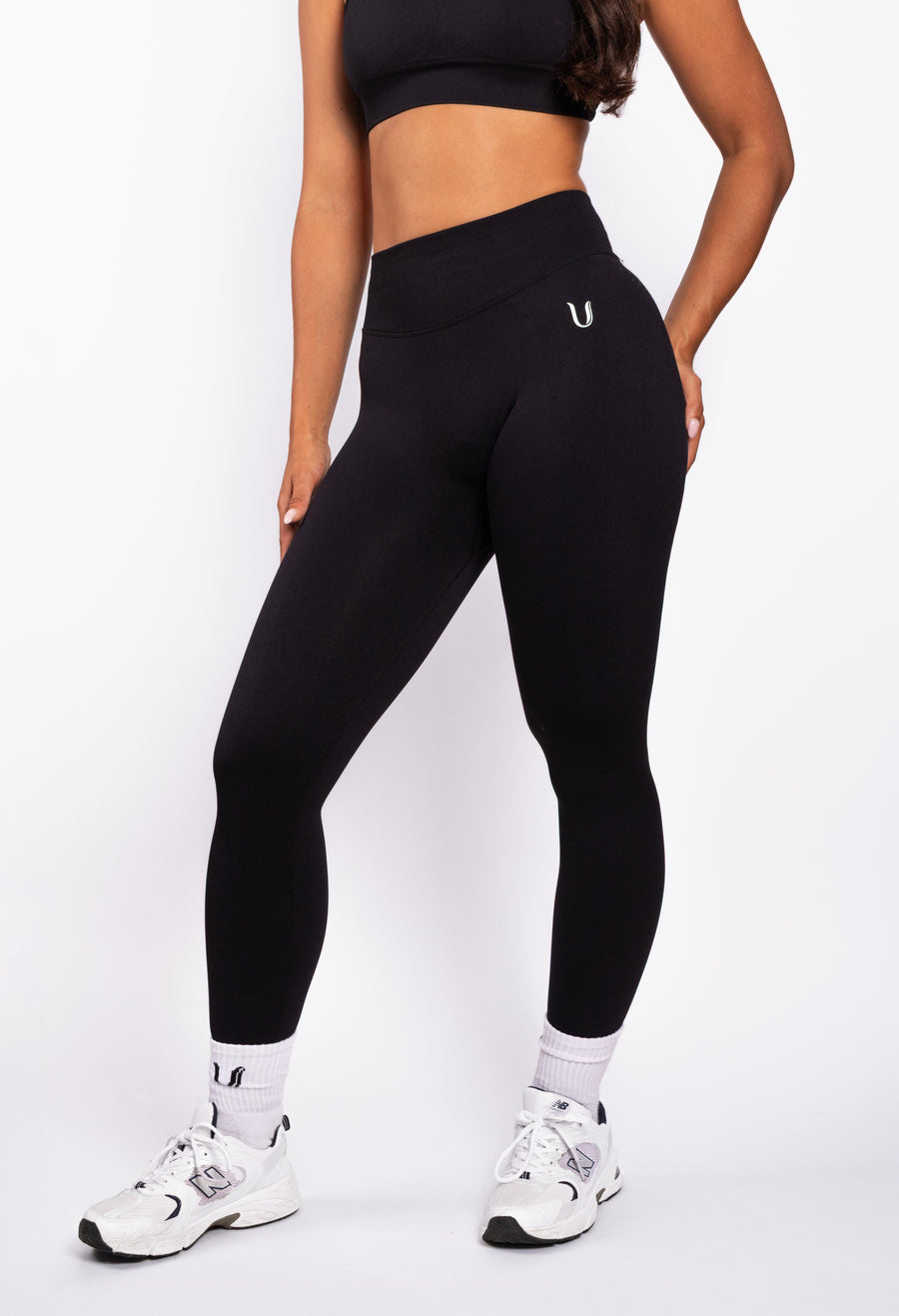 Beau | Premium High Performance Scrunch Leggings - Schwarz
