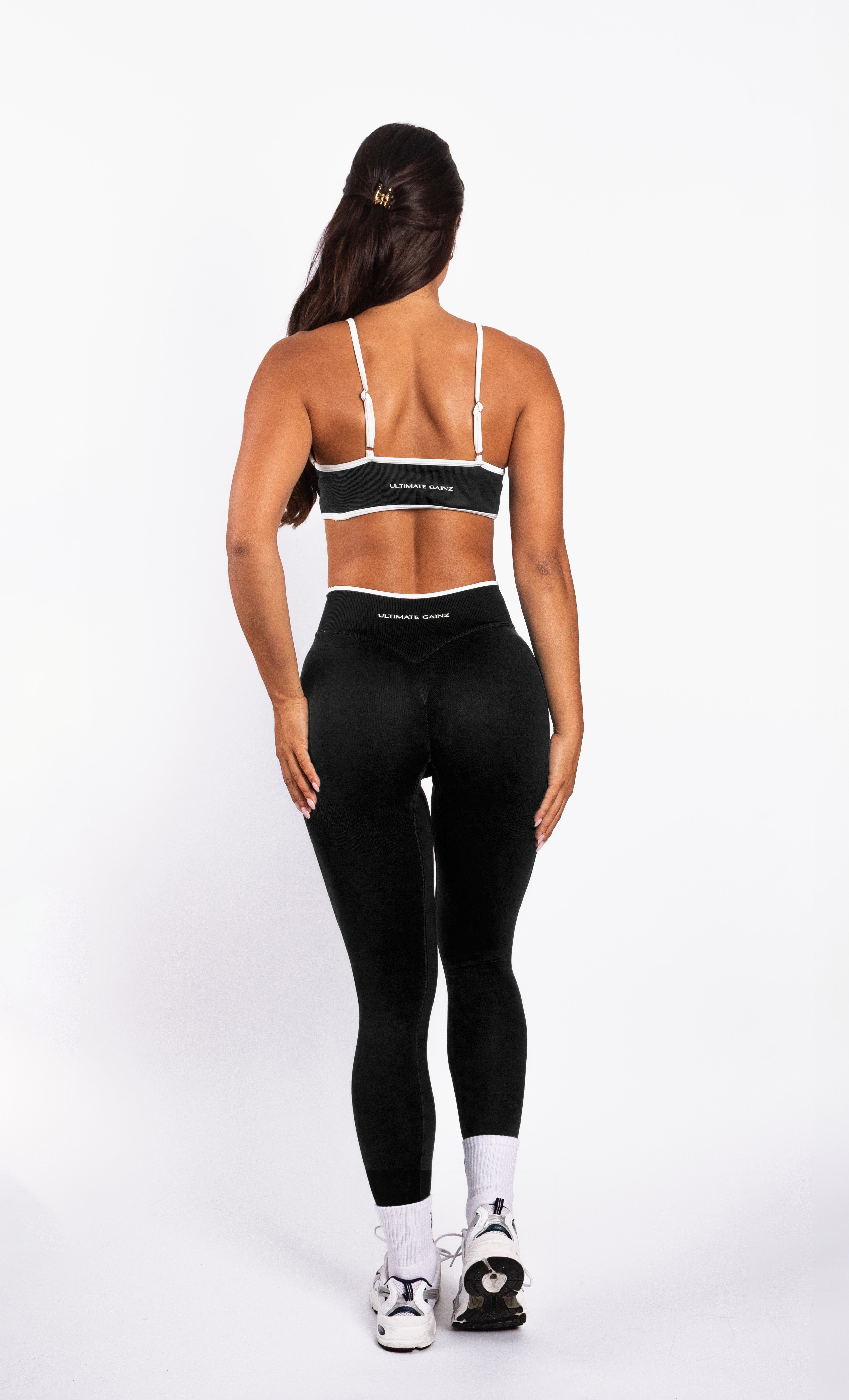 Ivy | Seamless Shape Legging – Schwarz