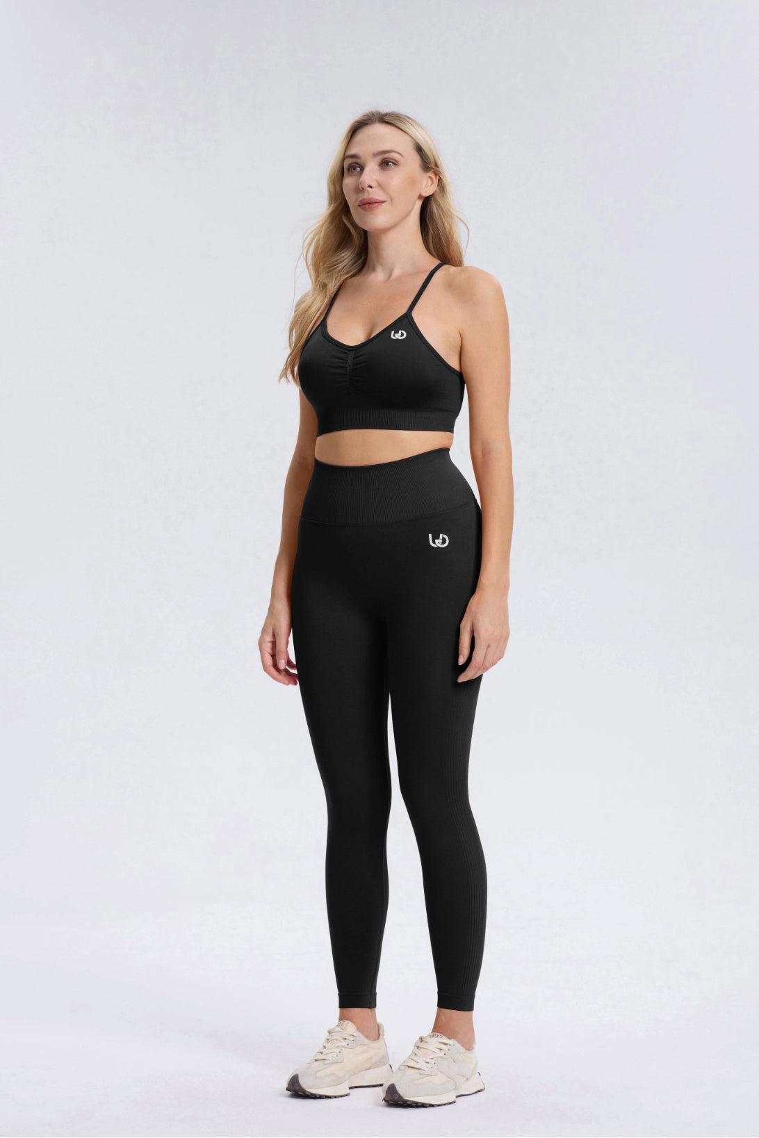 Maeve | High Waist Scrunch Leggings - Schwarz