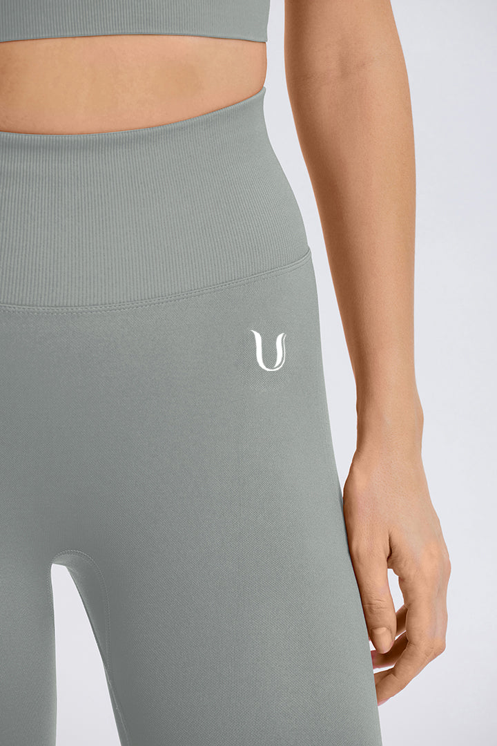 Maeve | High Waist Scrunch Leggings - Grau